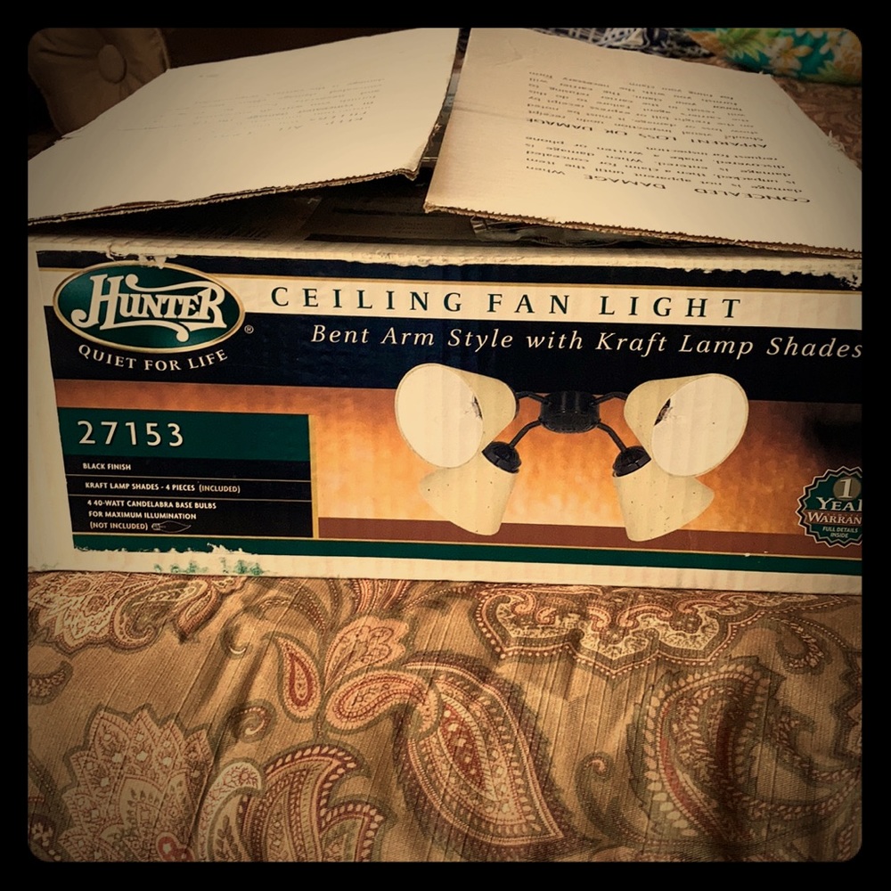Hunter  light fixture. NWT